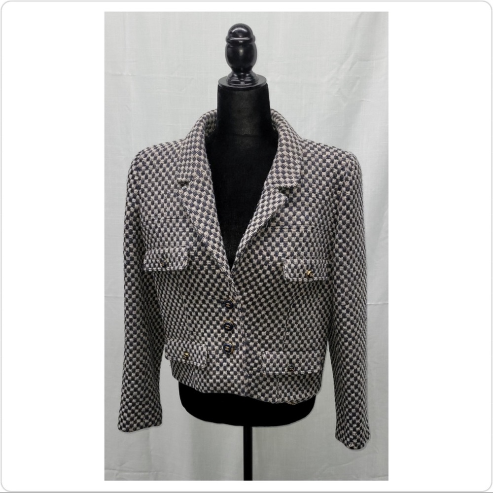 Authentic Chanel Vintage 1995 Jacket Size 42